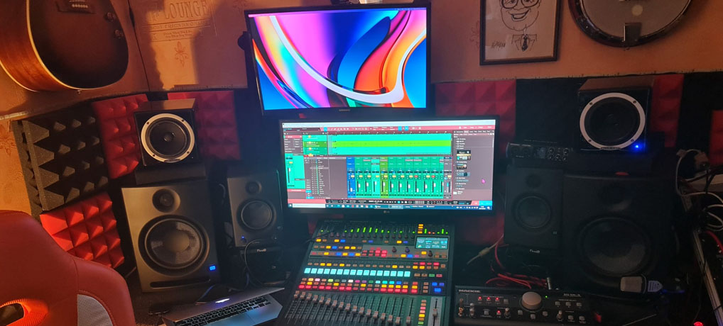Digital Mixing Desk